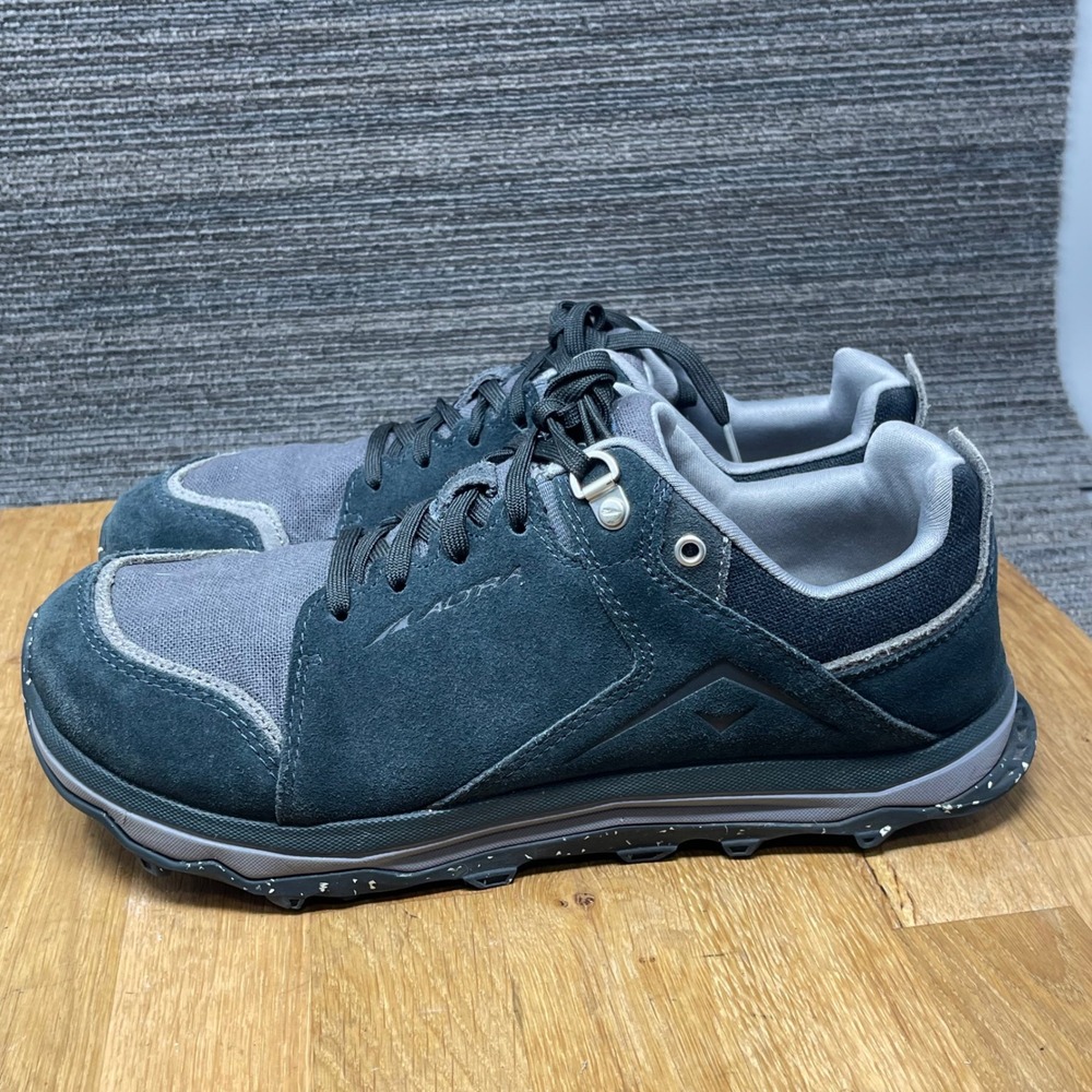 Altra Lone Peak Alpine shoes Mens 7.5 Gray Black Suede Hiking Gorpcore Sneakers